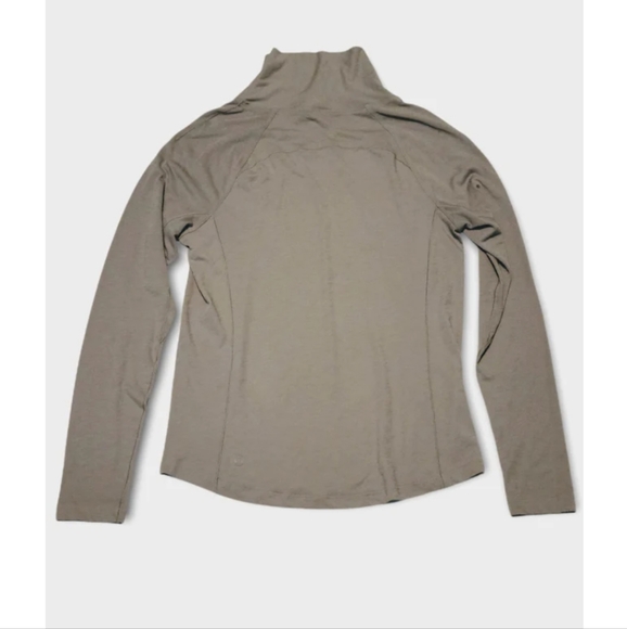 Size 10 - Lululemon Breathe-a-wool Long Sleeve - Picture 2 of 2